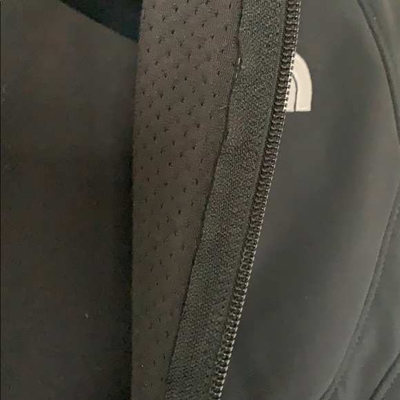 The North Face women’s jacket - Picture 7 of 8